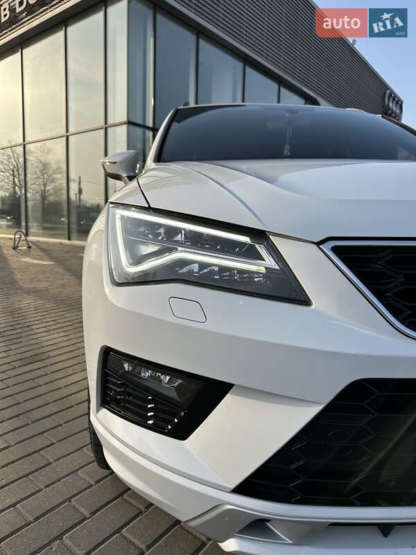 Внедорожник / Кроссовер SEAT Ateca 2019 в Киеве