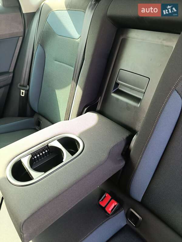 Внедорожник / Кроссовер SEAT Ateca 2019 в Бродах фото 27 Внедорожник / Кроссовер SEAT Ateca 2019 в Бродах