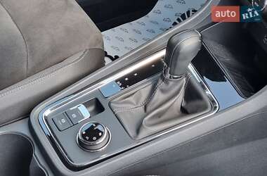 Внедорожник / Кроссовер SEAT Ateca 2017 в 