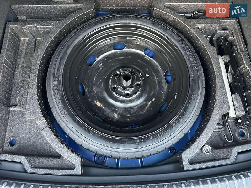 Внедорожник / Кроссовер SEAT Ateca 2019 в Киеве