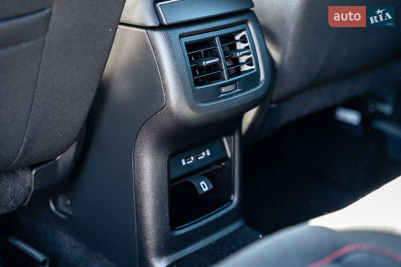 Внедорожник / Кроссовер SEAT Ateca 2019 в Киеве фото 36 Внедорожник / Кроссовер SEAT Ateca 2019 в Киеве