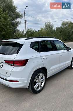 Позашляховик / Кросовер SEAT Ateca 2019 в 