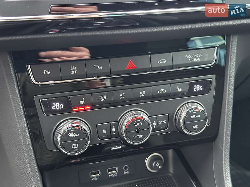 Внедорожник / Кроссовер SEAT Ateca 2018 в Киеве