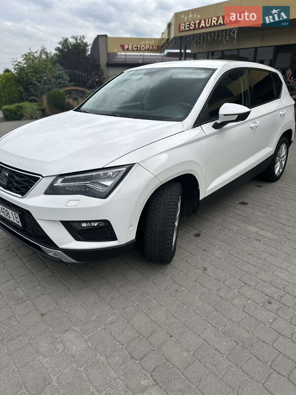 Внедорожник / Кроссовер SEAT Ateca 2019 в Староконстантинове