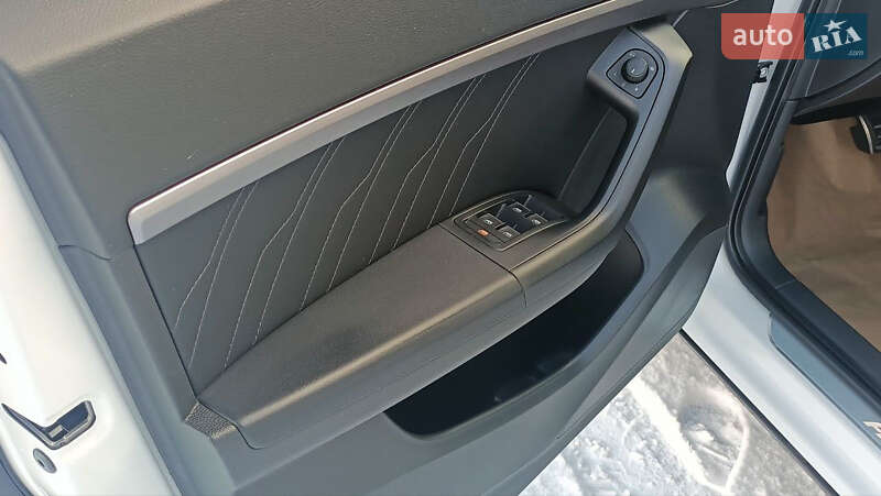 Внедорожник / Кроссовер SEAT Ateca 2023 в Днепре