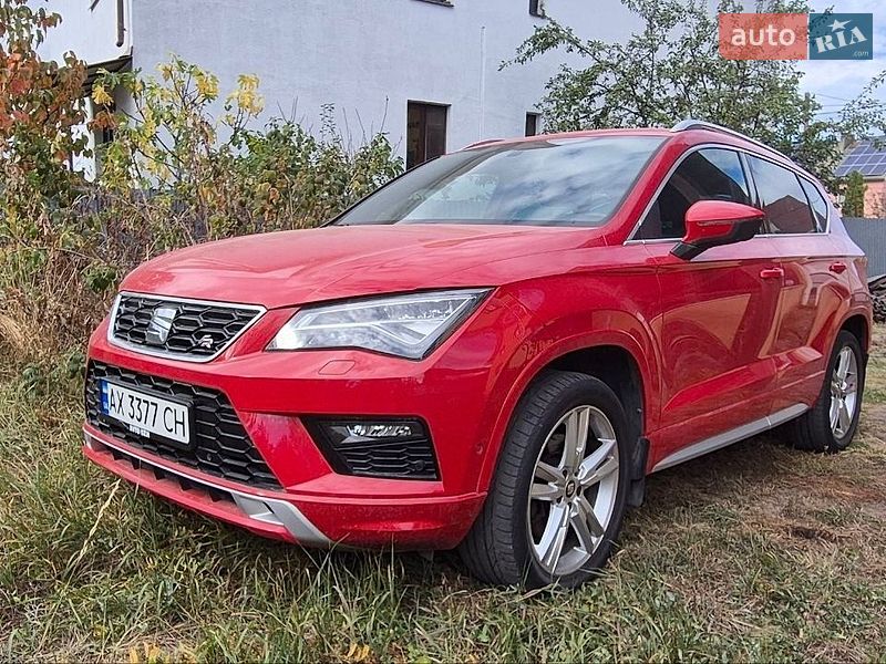 2019 Seat Ateca, VIN VSSZZZ5FZK6589629:plate — zdjęcie 1 (autoria)