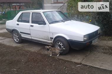 Седан SEAT Cordoba 1986 в Галиче