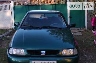 Седан SEAT Cordoba 1997 в Полтаве