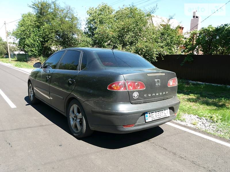 Седан SEAT Cordoba 2008 в Дніпрі