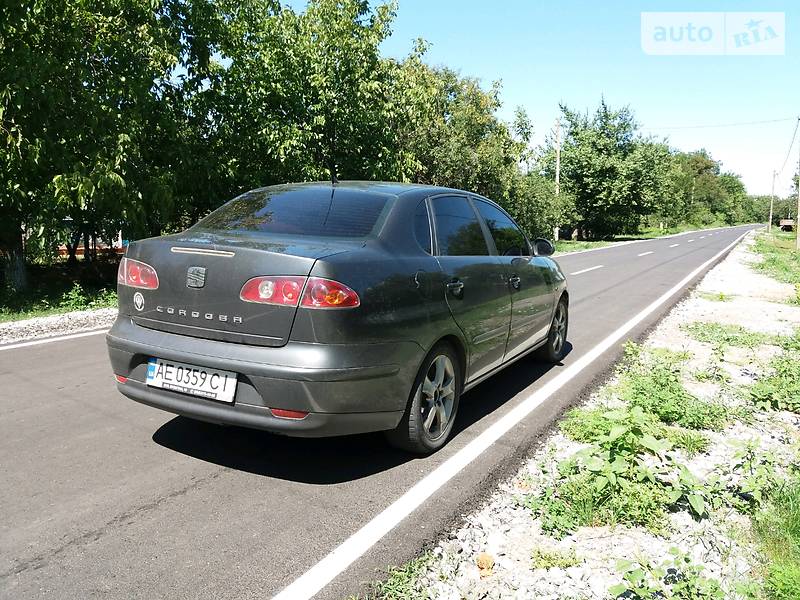 Седан SEAT Cordoba 2008 в Дніпрі