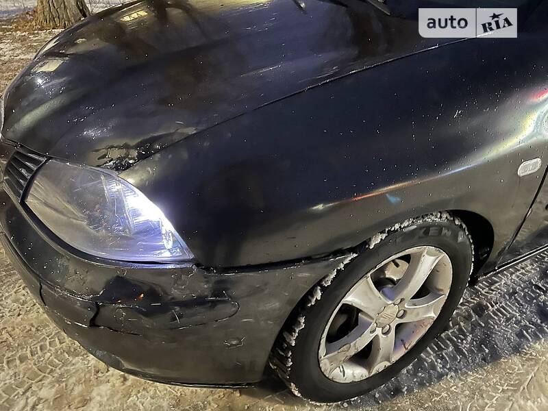 Седан SEAT Cordoba 2007 в Киеве
