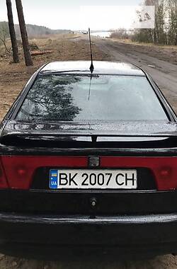 Купе SEAT Cordoba 1999 в Ровно