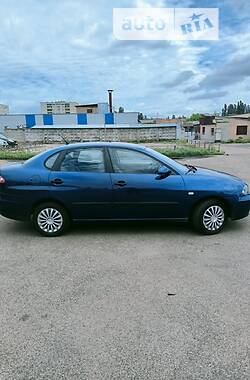 Седан SEAT Cordoba 2003 в Черкассах