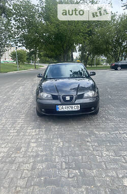 Седан SEAT Cordoba 2008 в Киеве