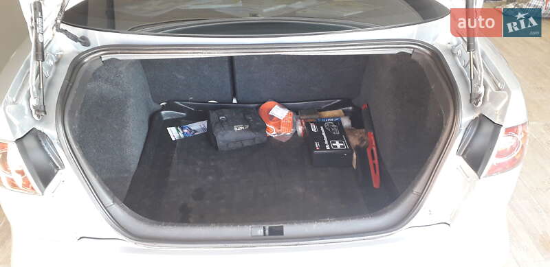 Седан SEAT Cordoba 2007 в Львове