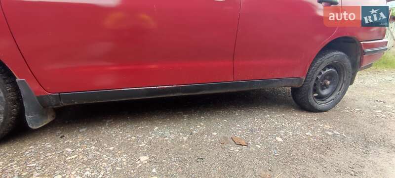 Седан SEAT Cordoba 1996 в Дрогобыче