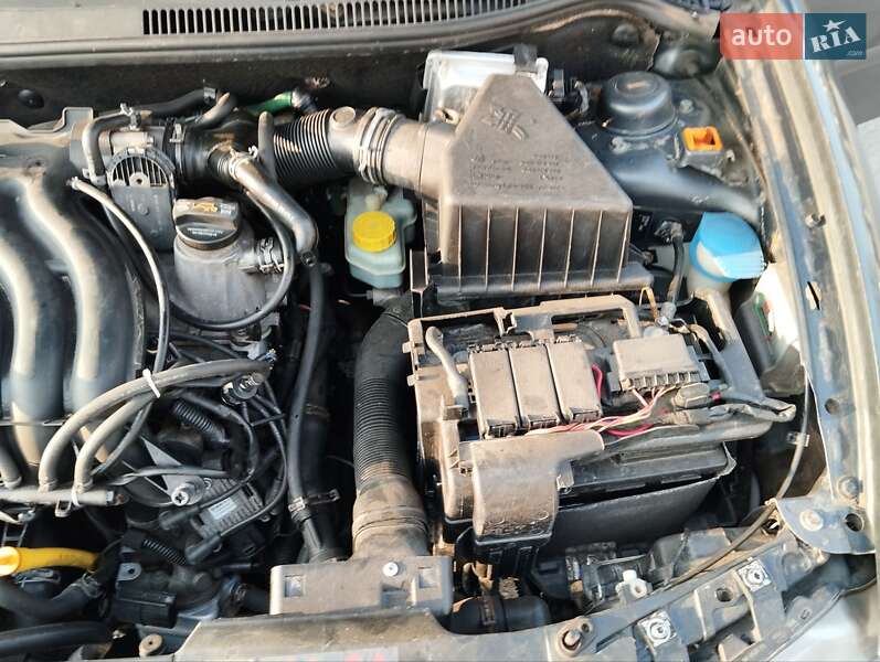 Седан SEAT Cordoba 2007 в Виннице
