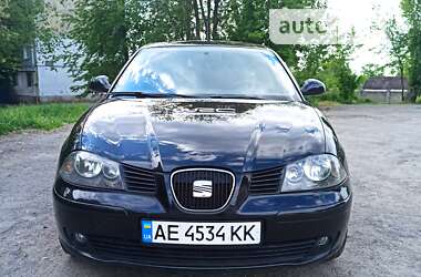 Седан SEAT Cordoba 2007 в Кам'янському