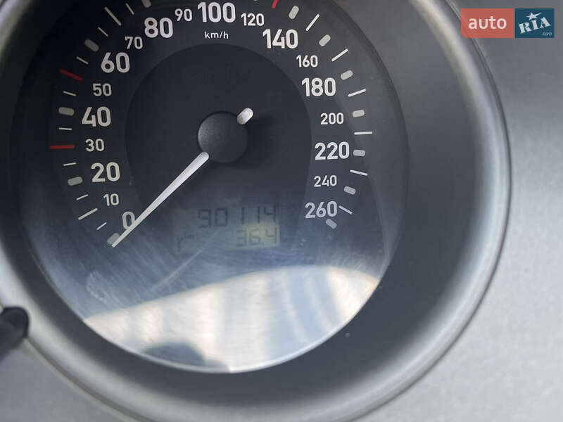 Седан SEAT Cordoba 2007 в Коломые