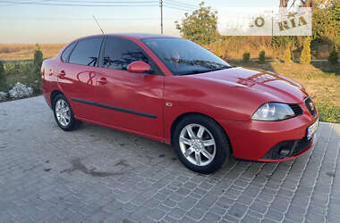 Седан SEAT Cordoba 2006 в Борщеві