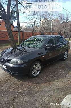 Седан SEAT Cordoba 2007 в Киеве