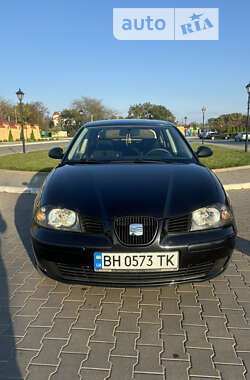 Седан SEAT Cordoba 2002 в Измаиле