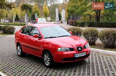 Седан SEAT Cordoba 2003 в Киеве