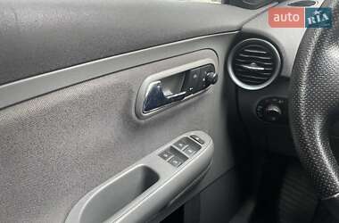 Седан SEAT Cordoba 2006 в 