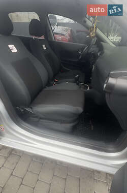 Седан SEAT Cordoba 2008 в 