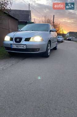 Седан SEAT Cordoba 2007 в Гребінках