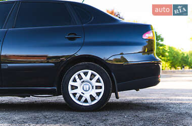 Седан SEAT Cordoba 2007 в 