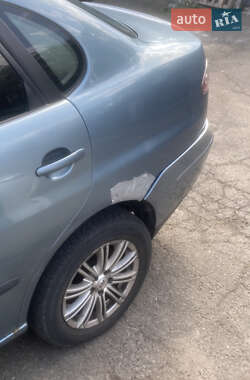 Седан SEAT Cordoba 2007 в 