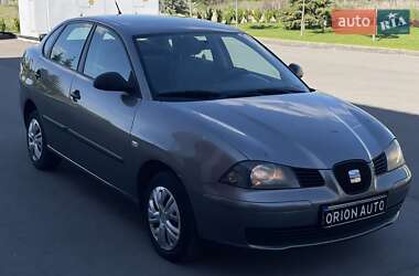 Седан SEAT Cordoba 2003 в Днепре