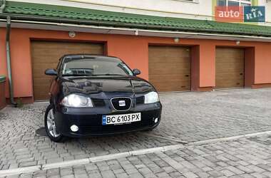 Седан SEAT Cordoba 2008 в Львове
