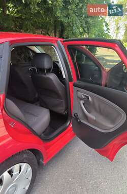 Седан SEAT Cordoba 2006 в 