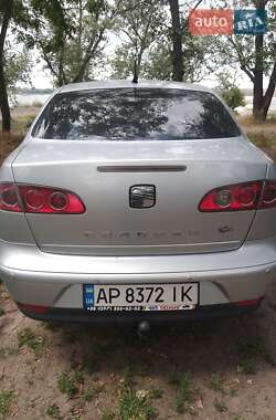Седан SEAT Cordoba 2008 в 