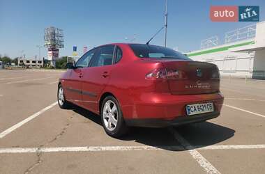 Седан SEAT Cordoba 2008 в 