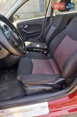 Седан SEAT Cordoba 2008 в 