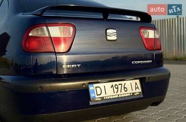 Седан SEAT Cordoba 2001 в 