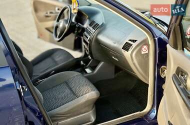 Седан SEAT Cordoba 2001 в 