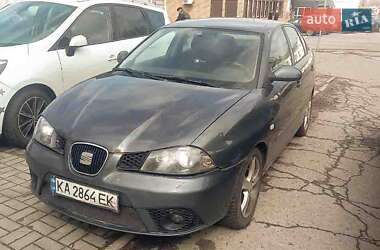 Седан SEAT Cordoba 2008 в Києві
