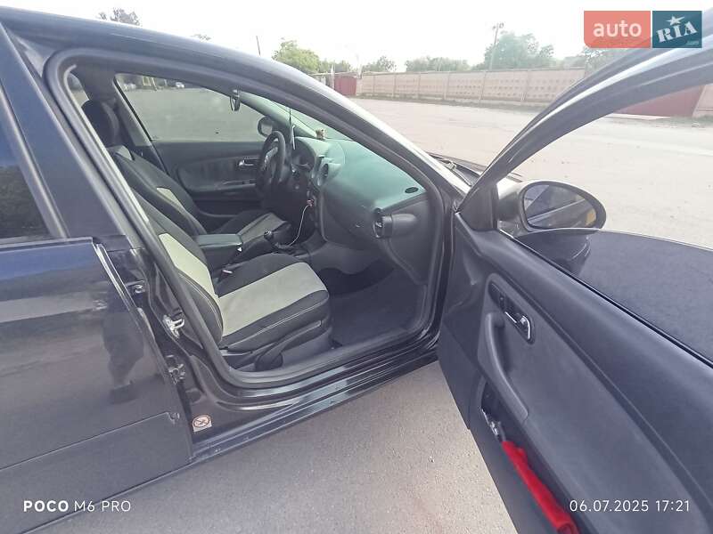 Седан SEAT Cordoba 2006 в Броварах