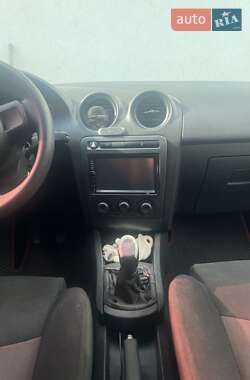 Седан SEAT Cordoba 2007 в 