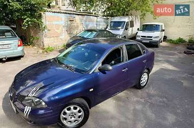 Седан SEAT Cordoba 2005 в 