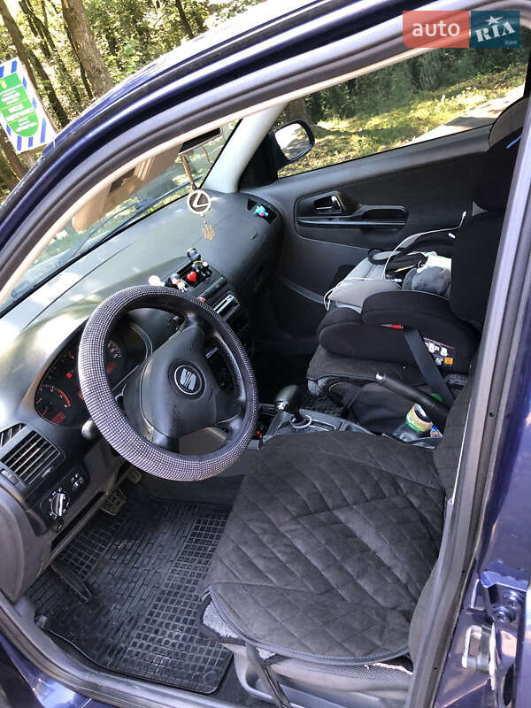Седан SEAT Cordoba 2001 в Ивано-Франковске фото 10 Седан SEAT Cordoba 2001 в Ивано-Франковске