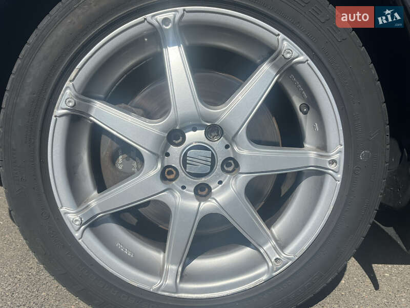 Седан SEAT Cordoba 2008 в Одесі