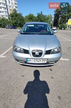 Седан SEAT Cordoba 2008 в 