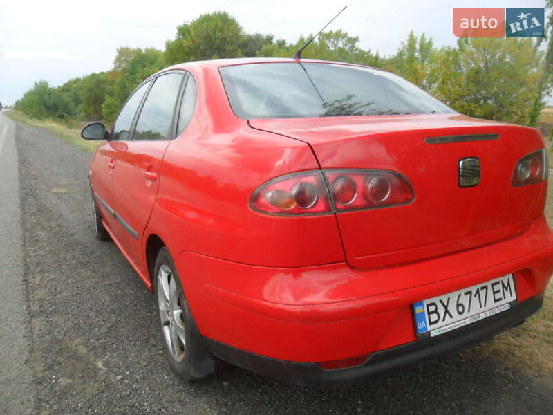 Седан SEAT Cordoba 2007 в Смеле