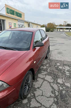 Седан SEAT Cordoba 2008 в 