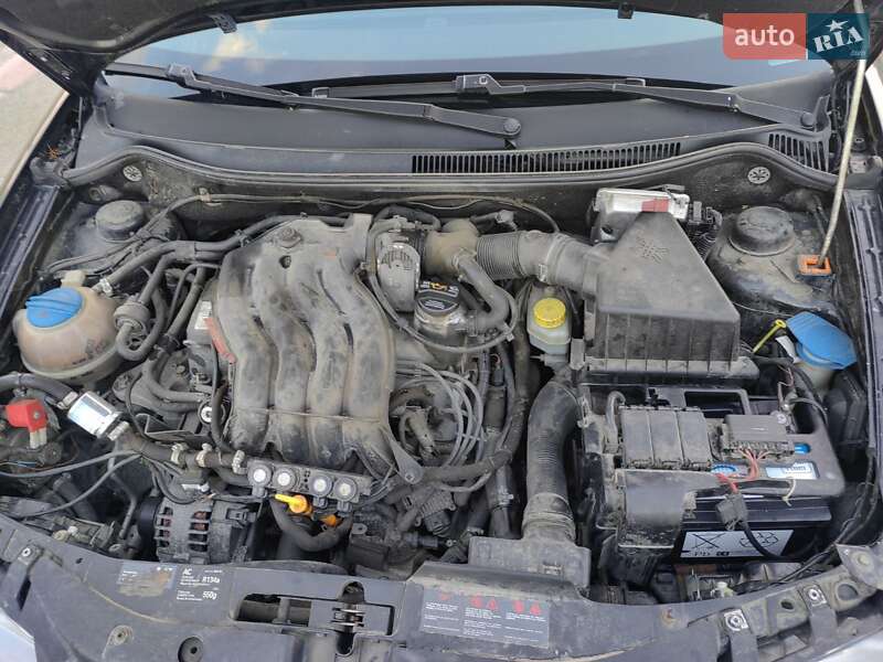 Седан SEAT Cordoba 2007 в Киеве